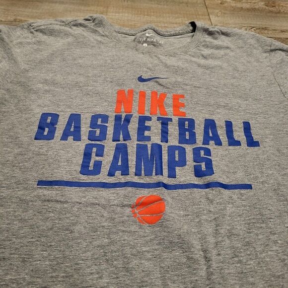 NIKE Basketball Camps Athletic Cut Just Do It Graphic Tee Shirt Mens Size Medium - Picture 2 of 7